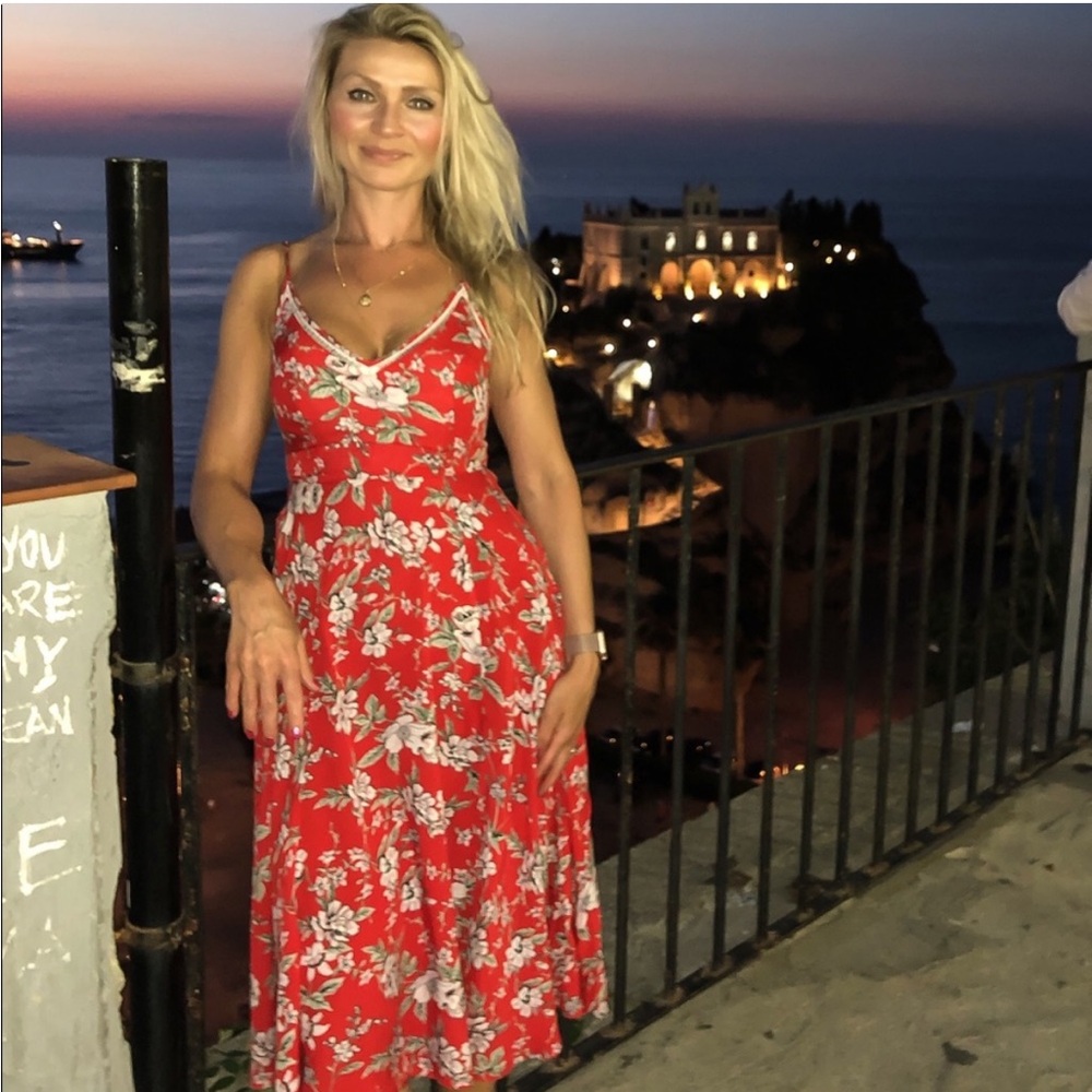 Lulus Esperanza Red Floral Print Midi Dress Small